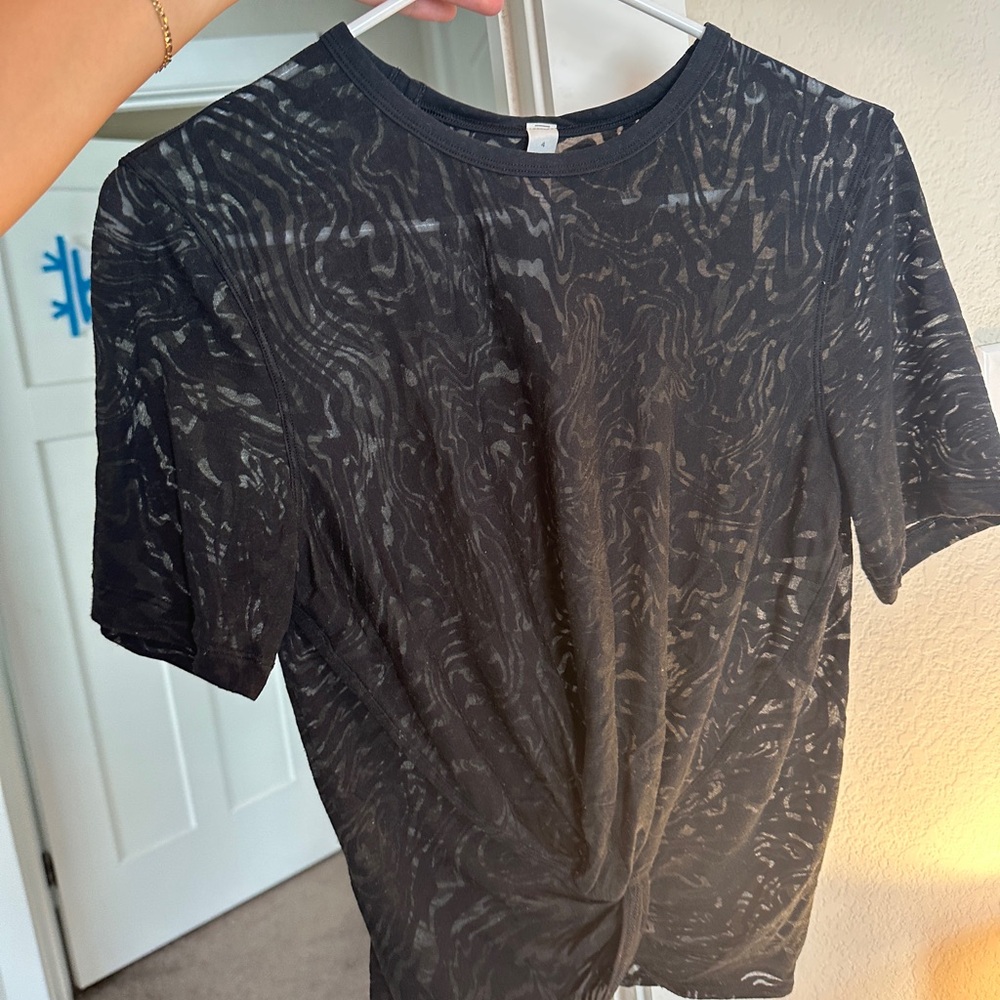 Lululemon mesh workout top